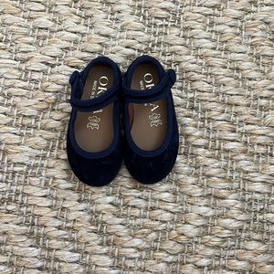 Navy blue velvet Mary Janes Velcro size 19 baby toddler